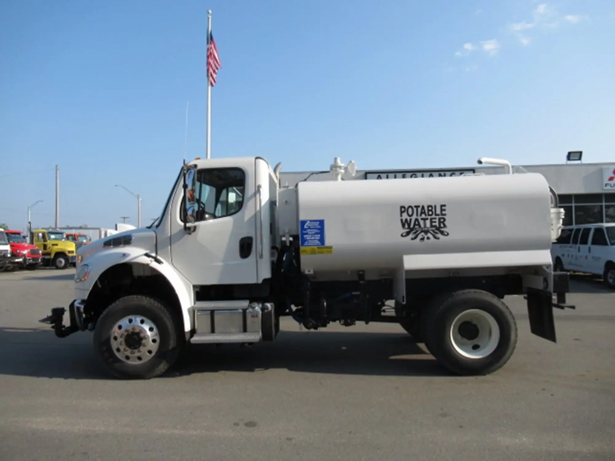 2017 Freightliner - image 8