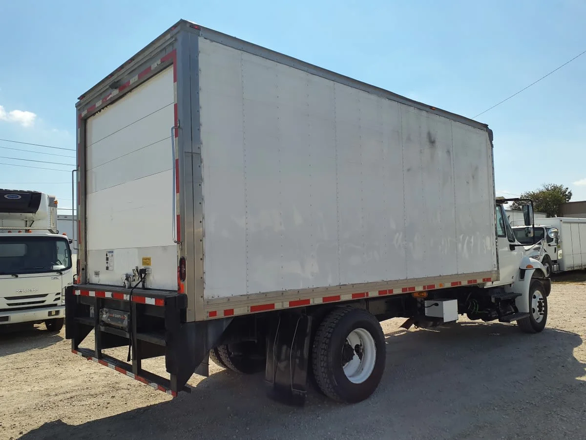 2019 International 4300 in Converse, TX — photo 4