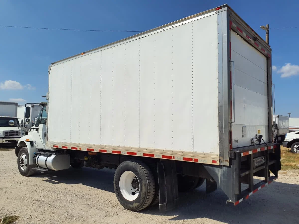 2019 International 4300 in Converse, TX — photo 6