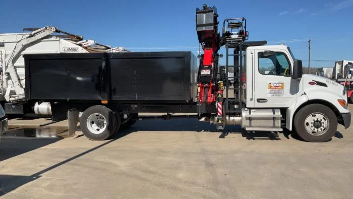 2025 Peterbilt 536 in Houston, TX — photo 4