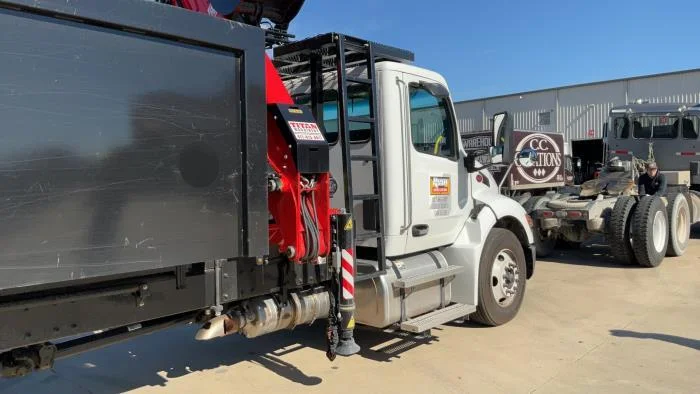2025 Peterbilt 536 in Houston, TX — photo 5