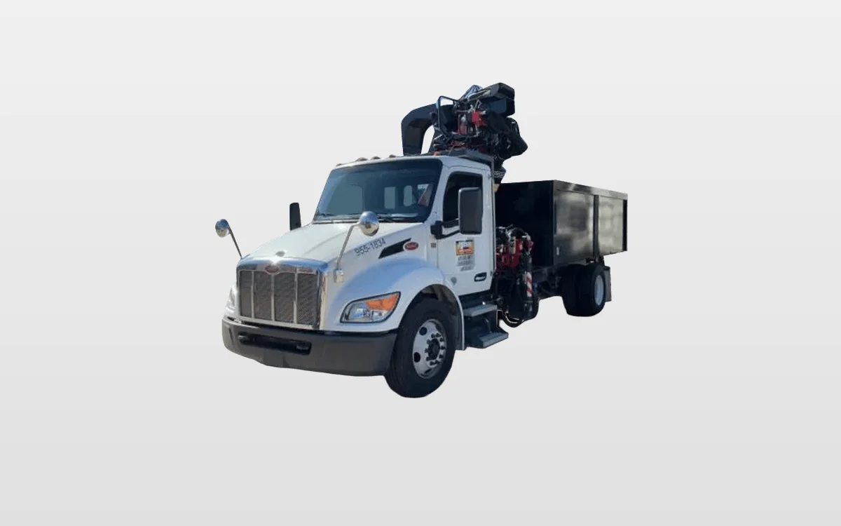 2025 Peterbilt 536 - image 1