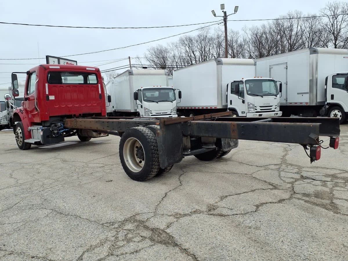 2020 Freightliner M2 106 in Warwick, RI — photo 6