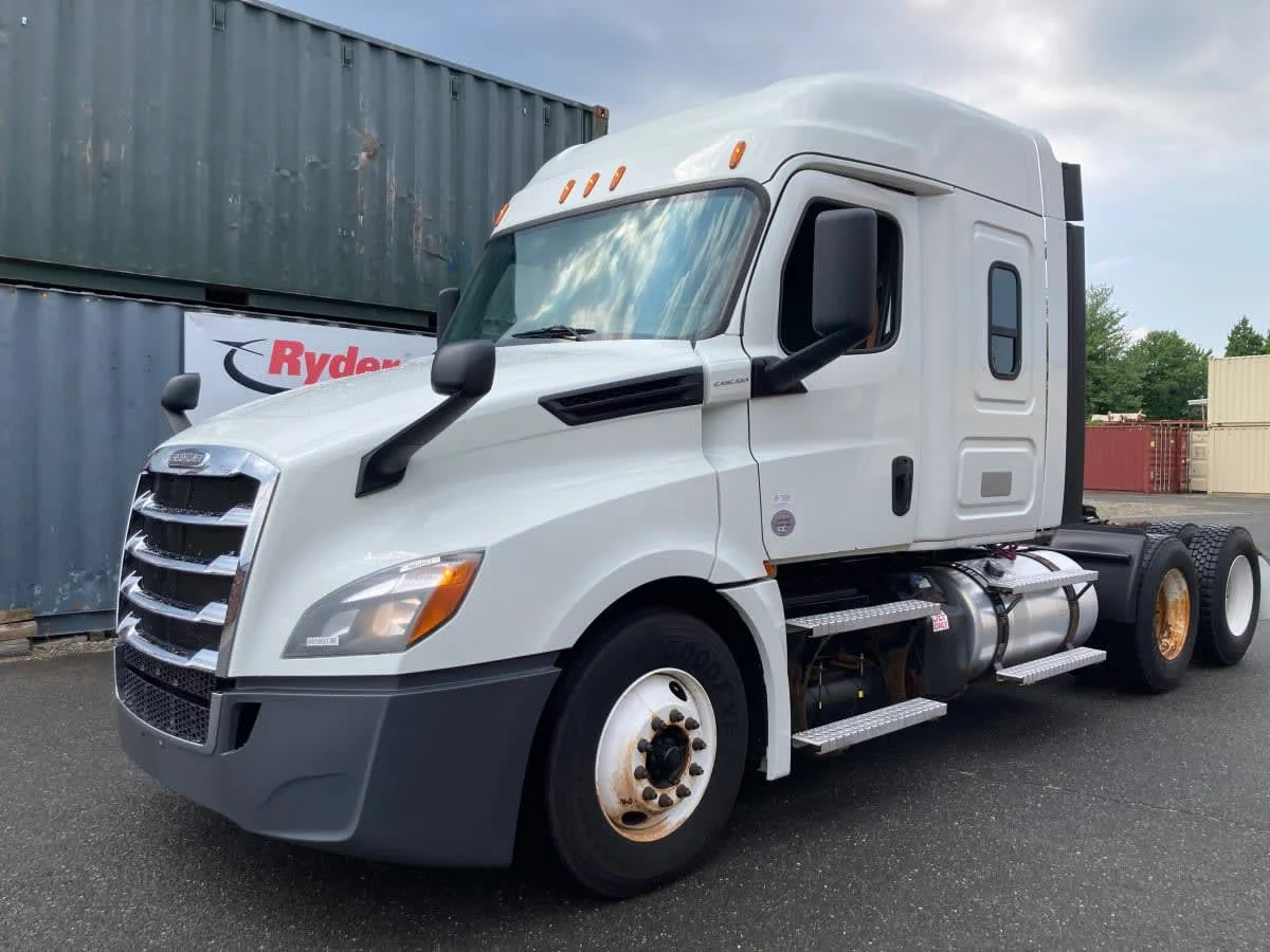 2020 Freightliner Cascadia