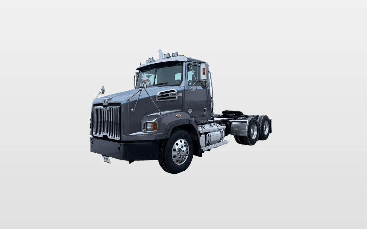 2021 Western Star 4700 - image 1