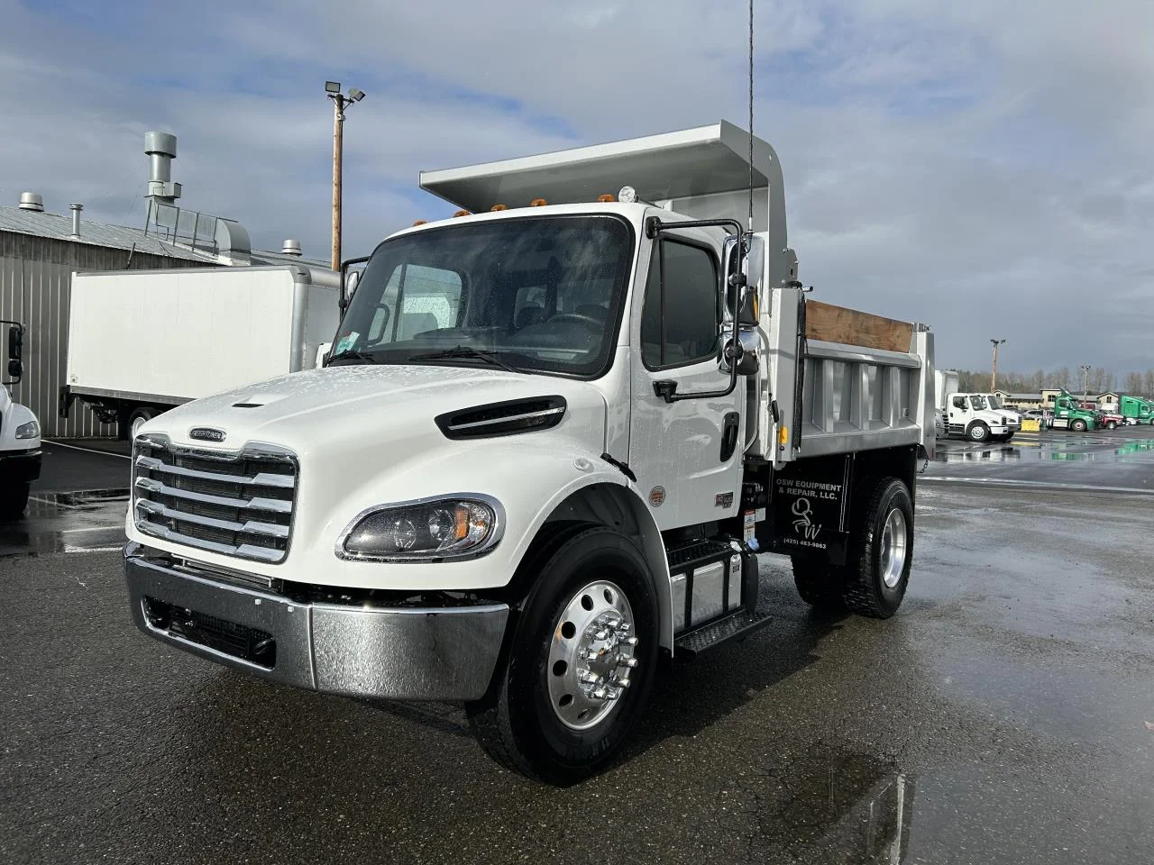 2025 Freightliner M2 106 in Pacific, WA