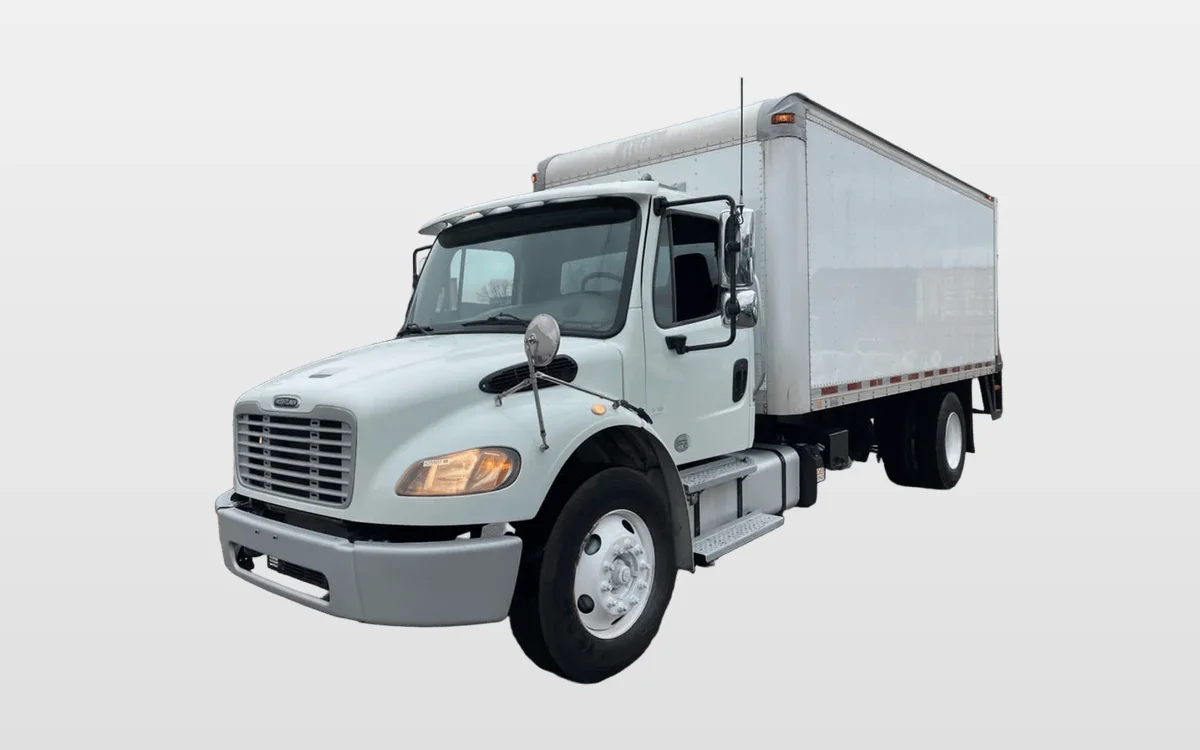 2014 Freightliner M2 106 - image 1