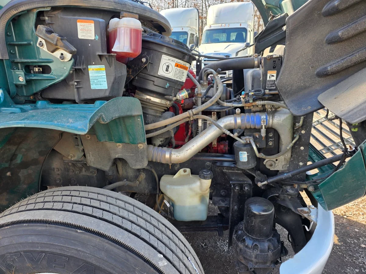 2017 Freightliner M2 106 - image 14