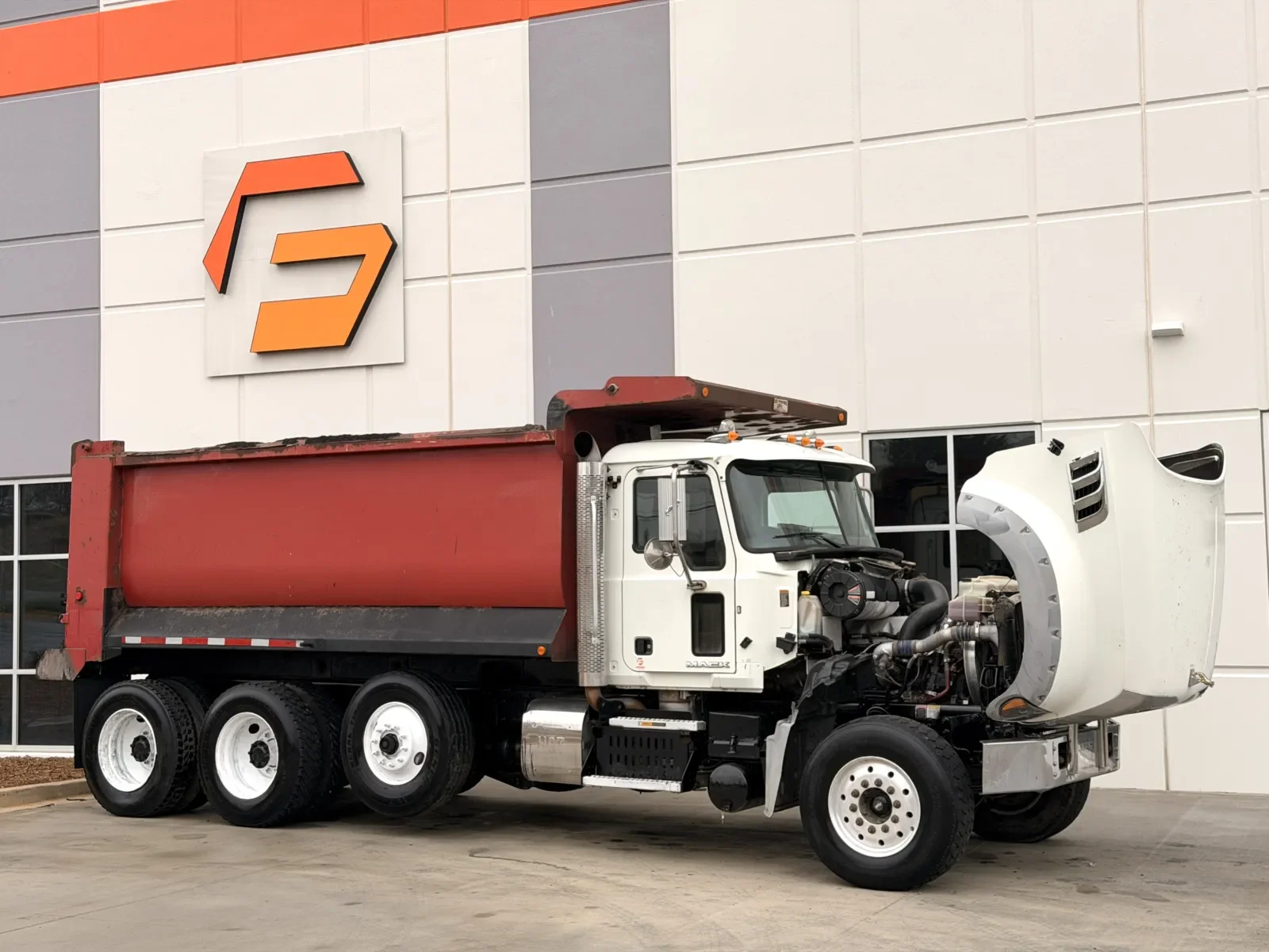 2011 Mack Granite in Greer, SC — photo 10