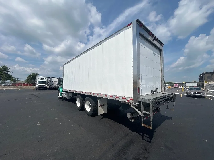 2020 Freightliner M2 112 in Indianapolis, IN — photo 6