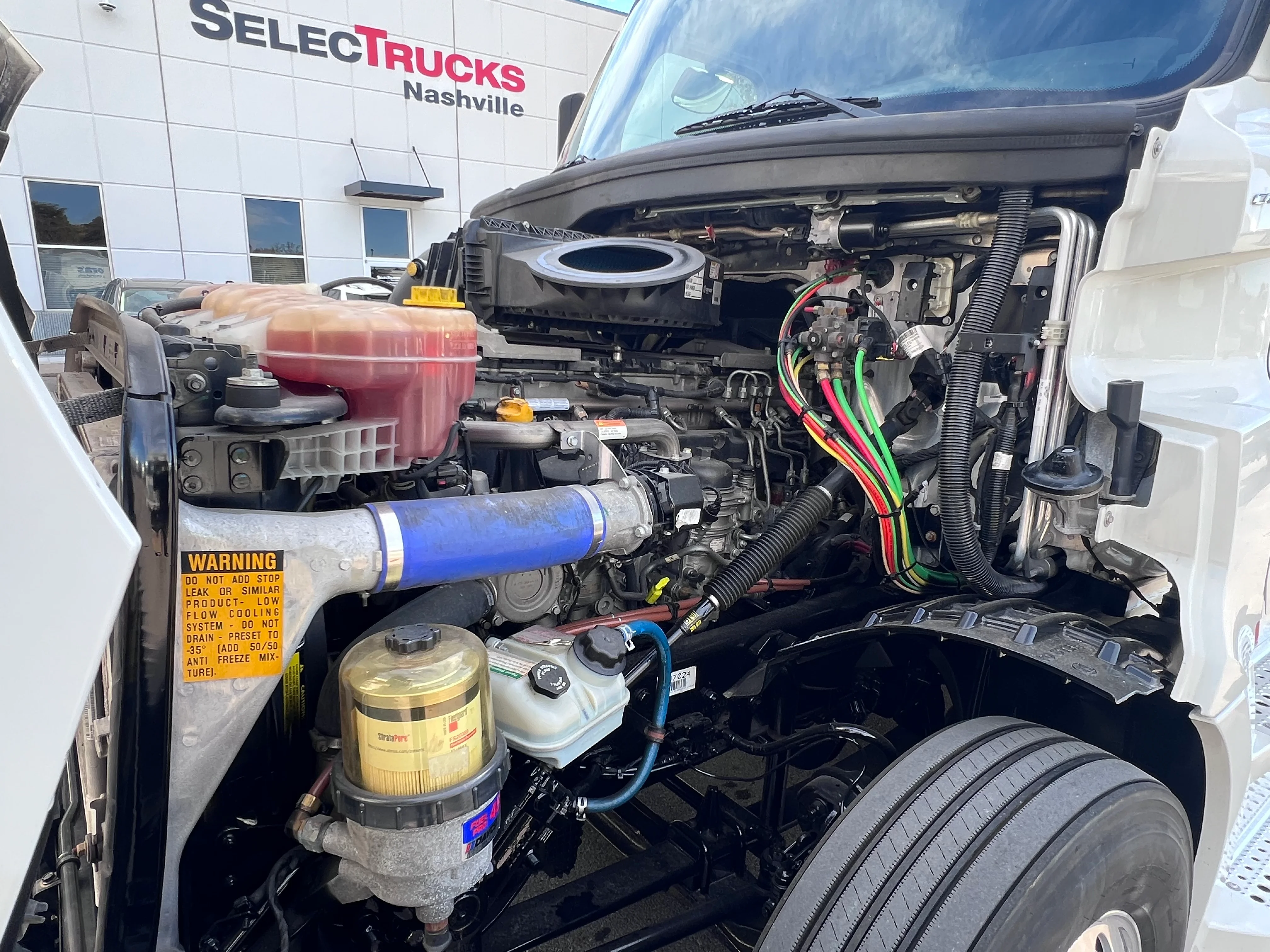 2021 Freightliner Cascadia in Nashville, TN — photo 12