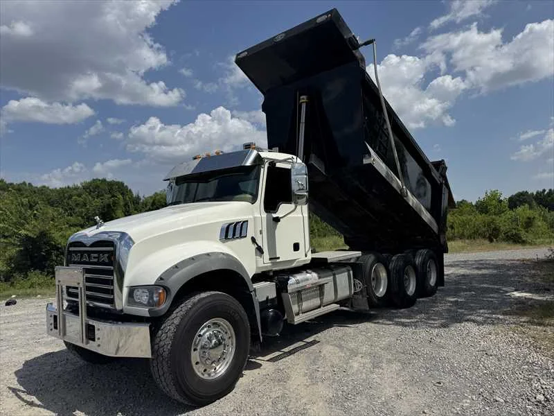 2024 Mack Granite