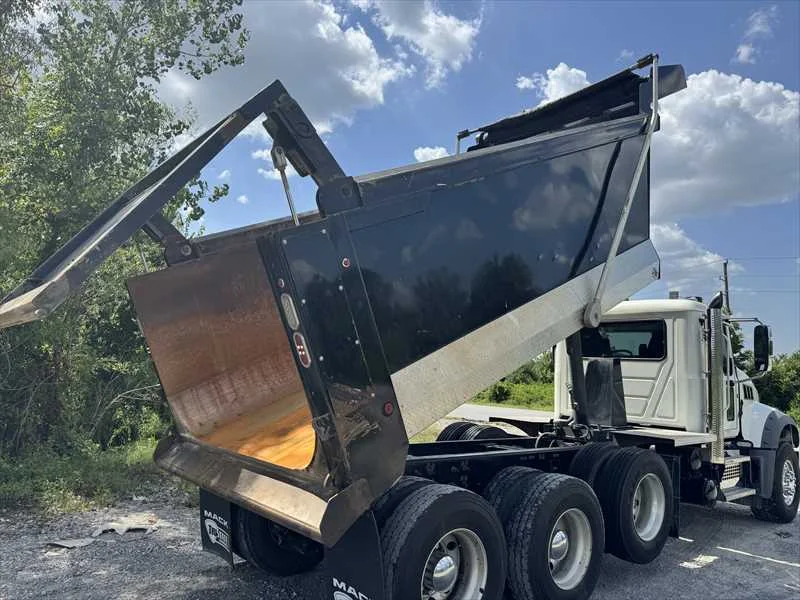 2024 Mack Granite in Little Rock, AR — photo 6