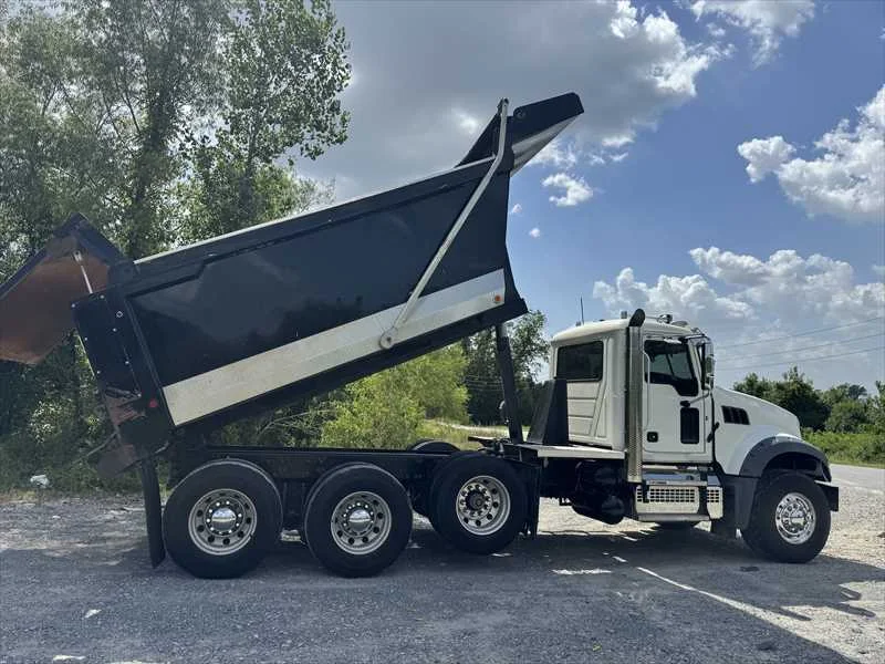 2024 Mack Granite in Little Rock, AR — photo 7