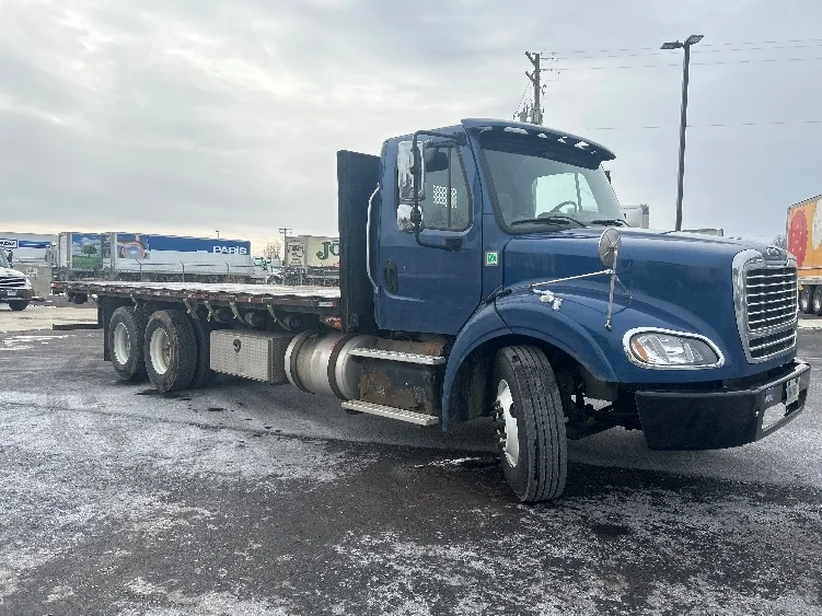 2018 Freightliner M2 112 in Middlefield, OH