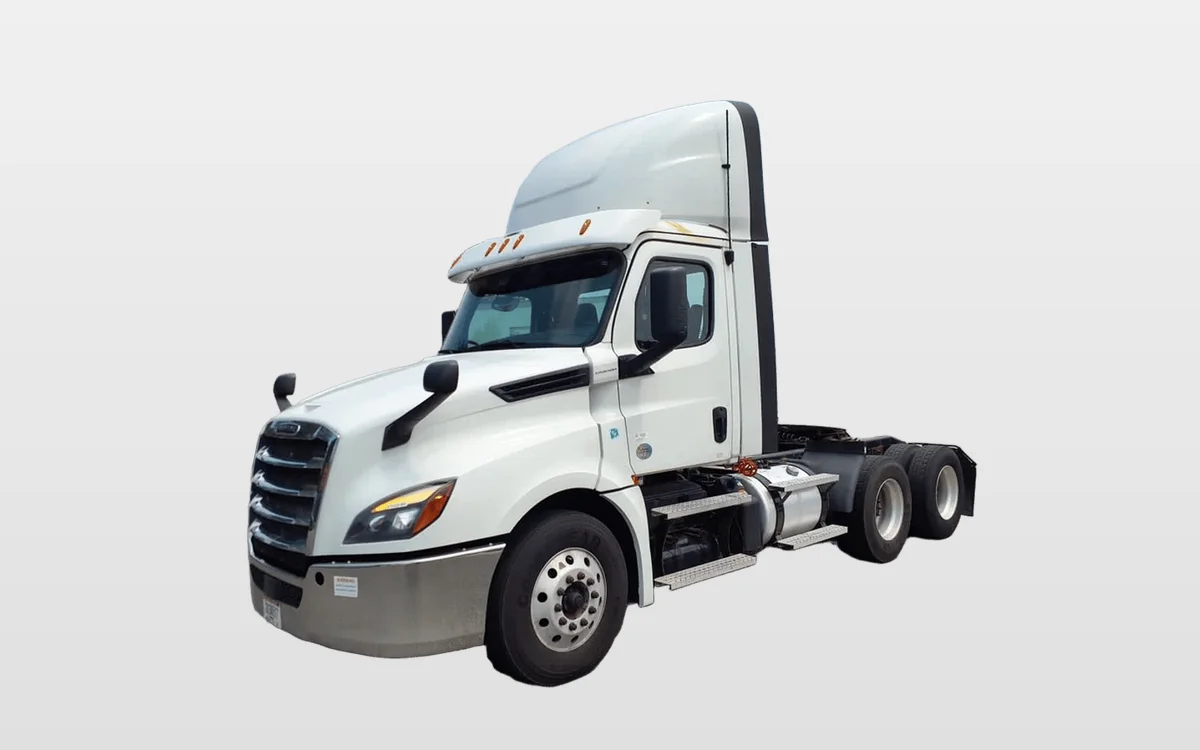 2019 Freightliner - image 1