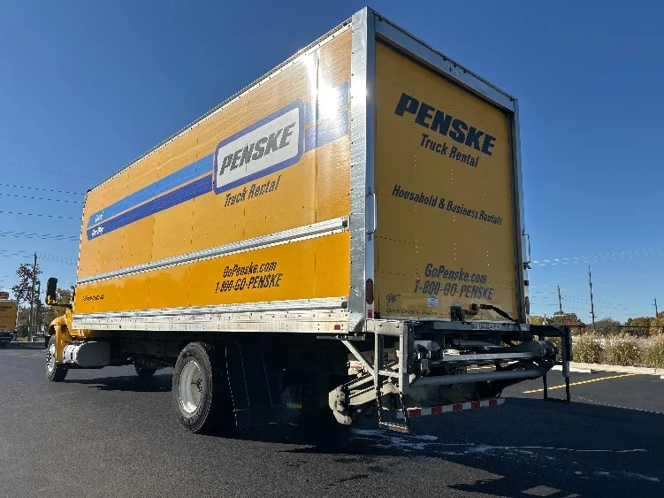 2022 International MV - image 6