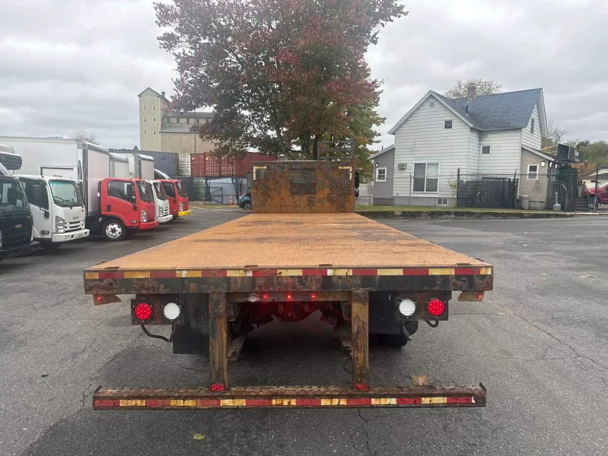 2019 Freightliner M2 106 in Springfield, MA — photo 5