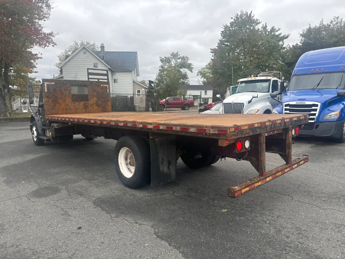 2019 Freightliner M2 106 in Springfield, MA — photo 6