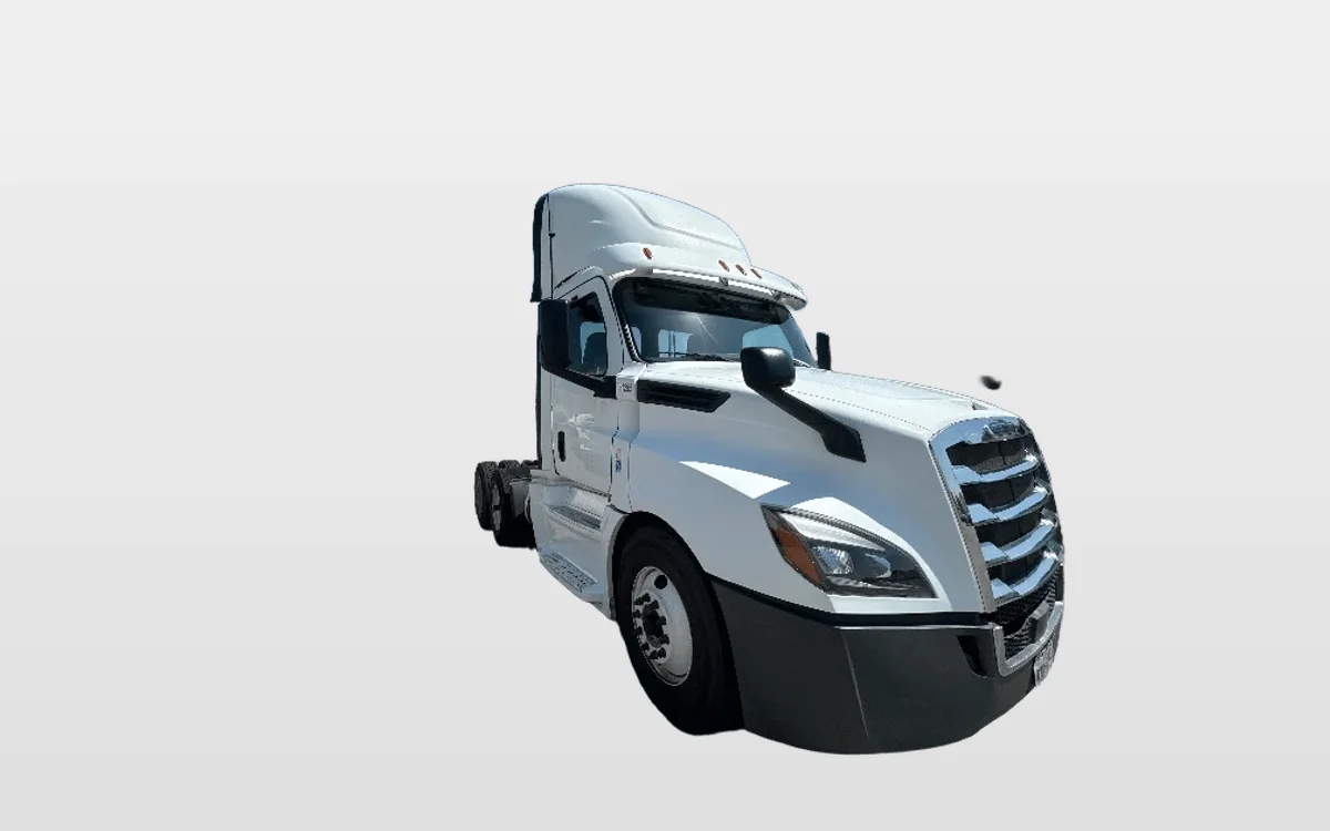 2019 Freightliner - image 1