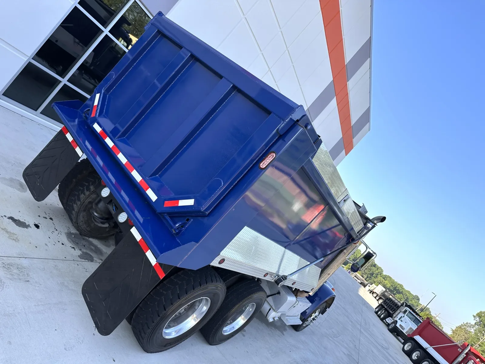 2016 Peterbilt 365 in Greer, SC — photo 12