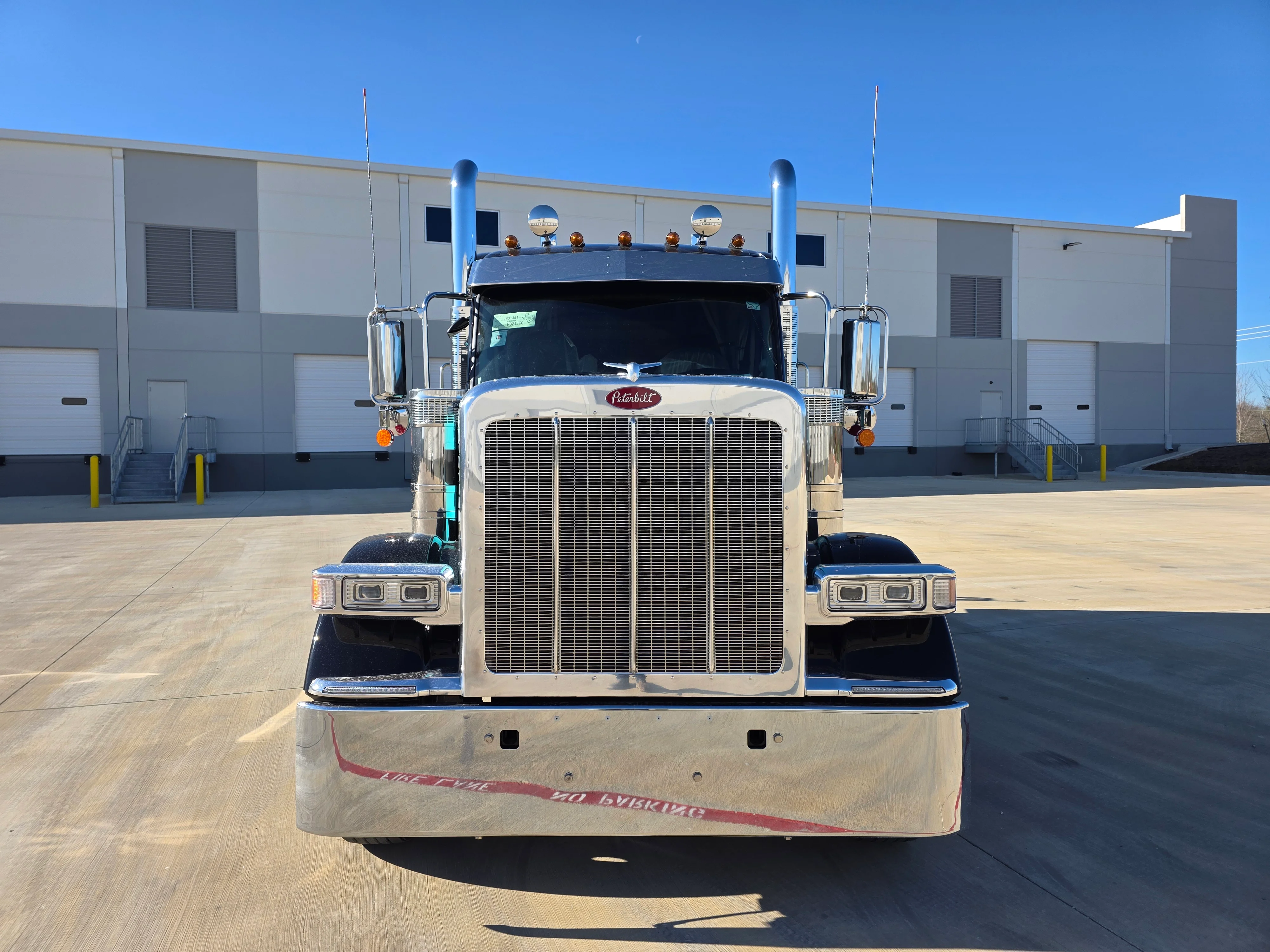 2027 Peterbilt 589 in Cincinnati, OH — photo 8