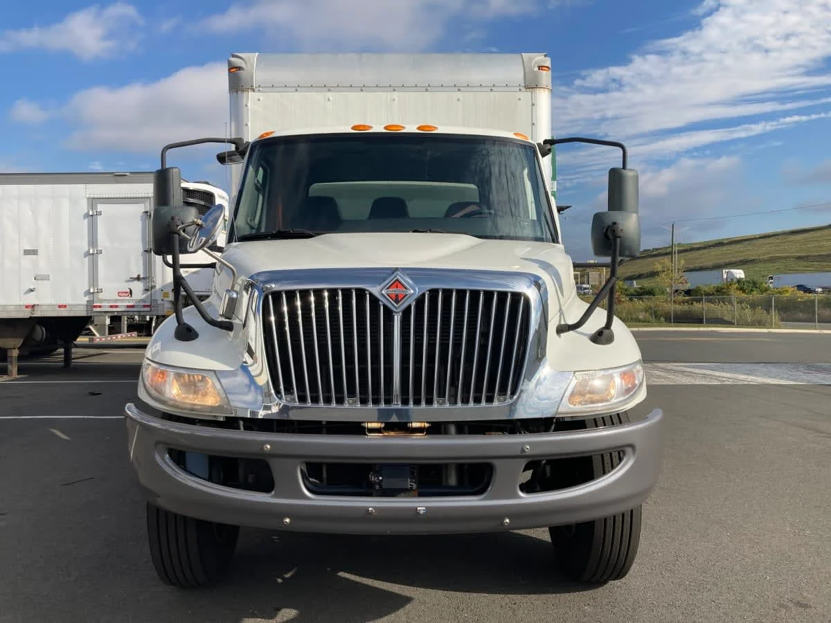 2020 International MV in Springfield, MA — photo 2