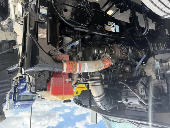 2019 Peterbilt 579 - image 21