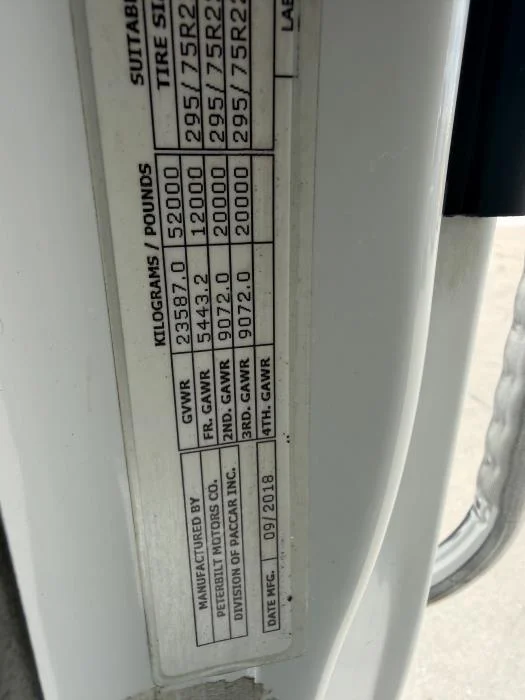 2019 Peterbilt 579 — photo 29