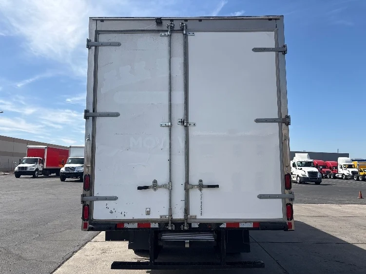 2020 Isuzu NRR in Phoenix, AZ — photo 7