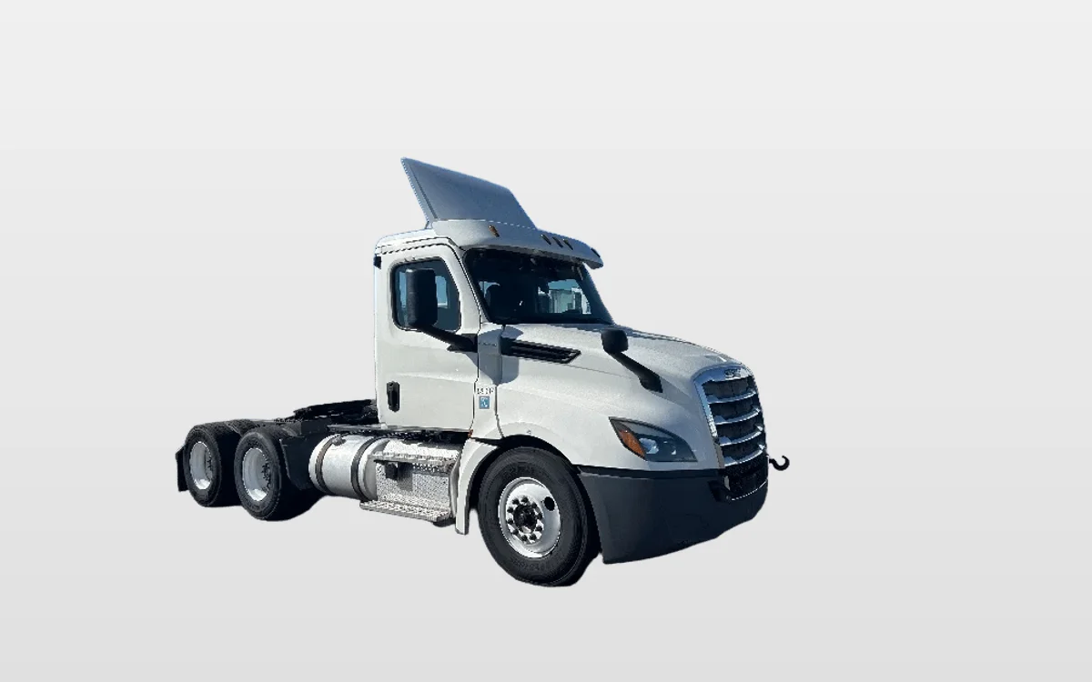 2019 Freightliner - image 1