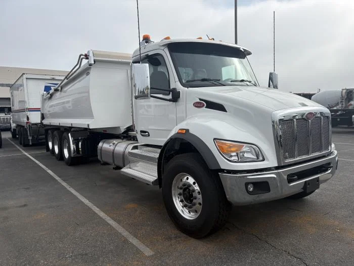 2026 Peterbilt 548 in Los Angeles, CA — photo 4