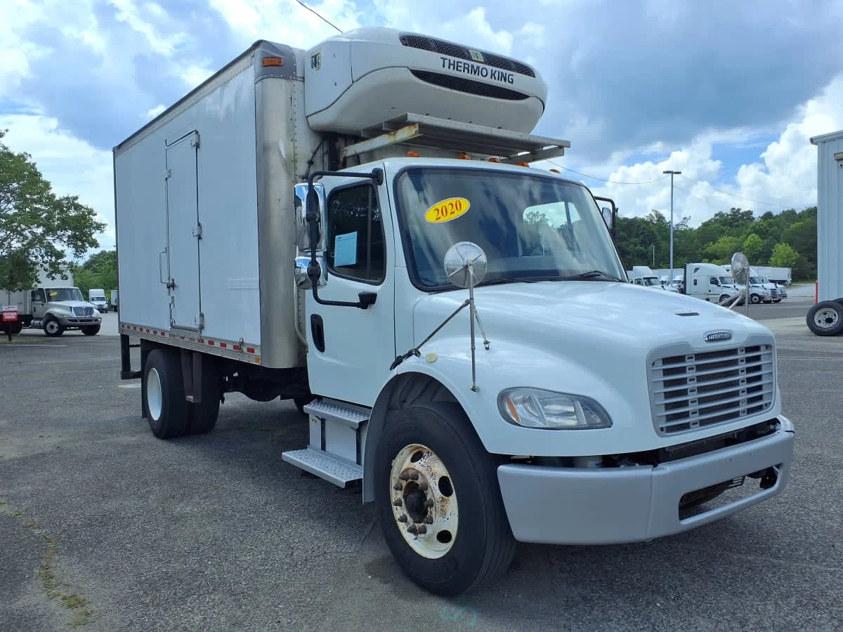 2020 Freightliner M2 106 in Knoxville, TN — photo 3