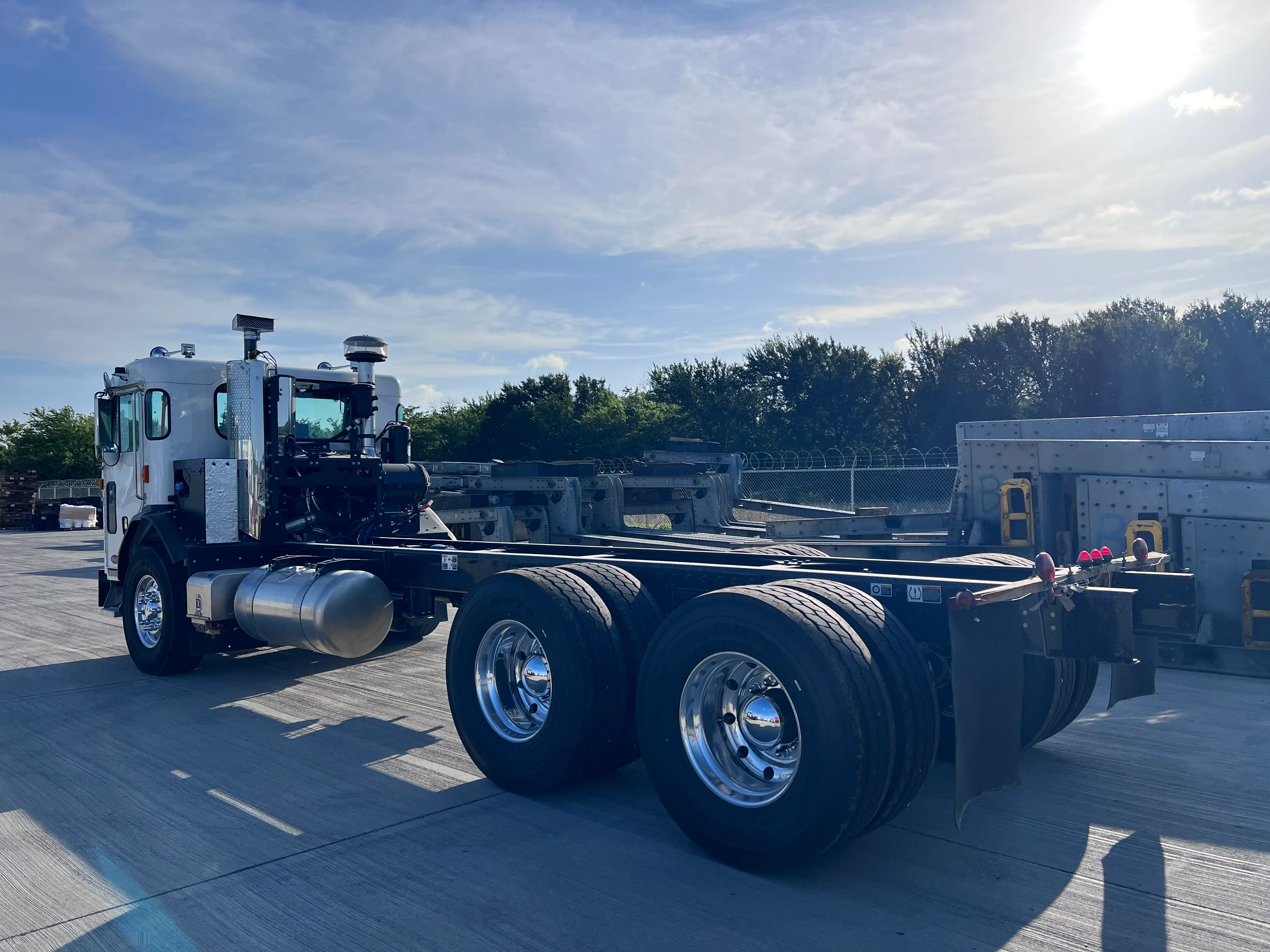 2026 Peterbilt 520 in Charlotte, NC — photo 2