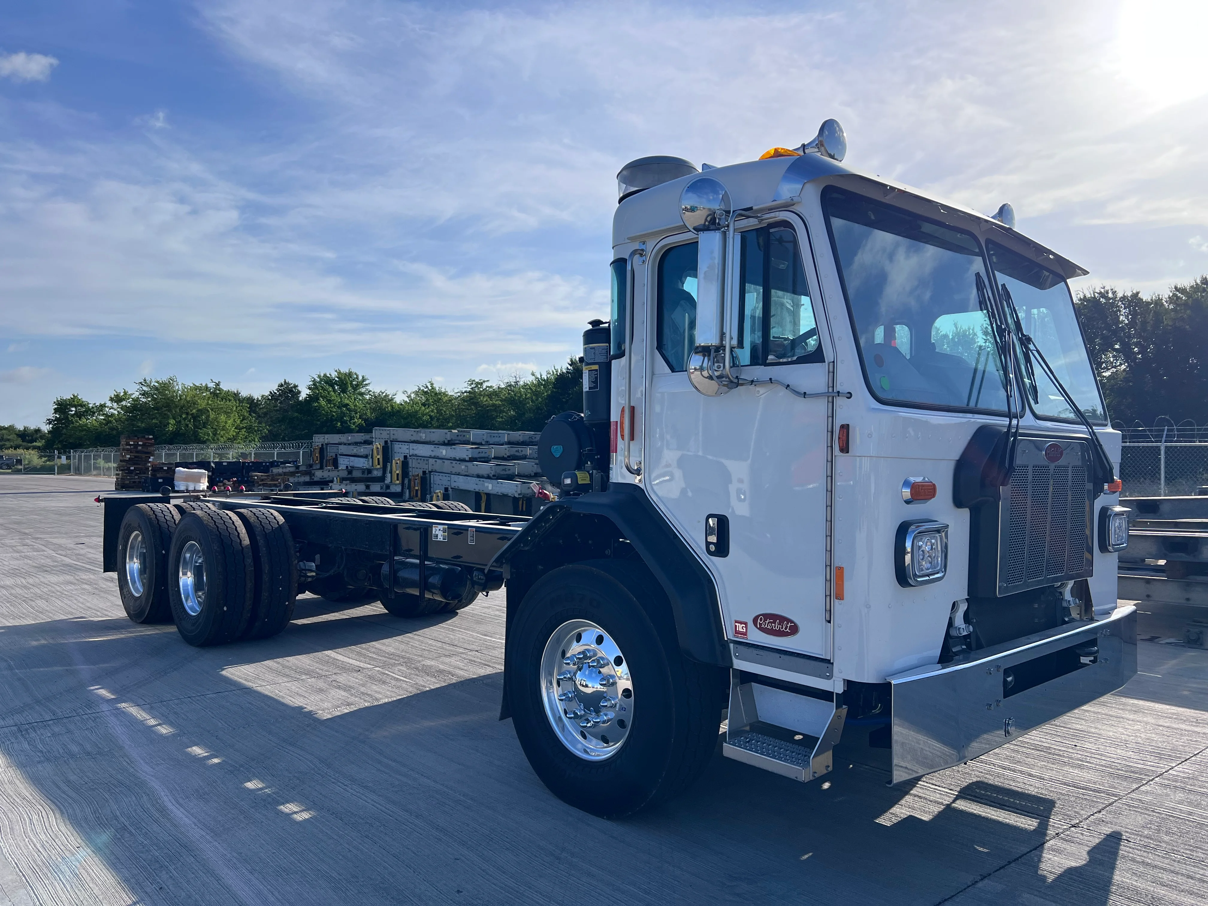 2026 Peterbilt 520 in Charlotte, NC — photo 4