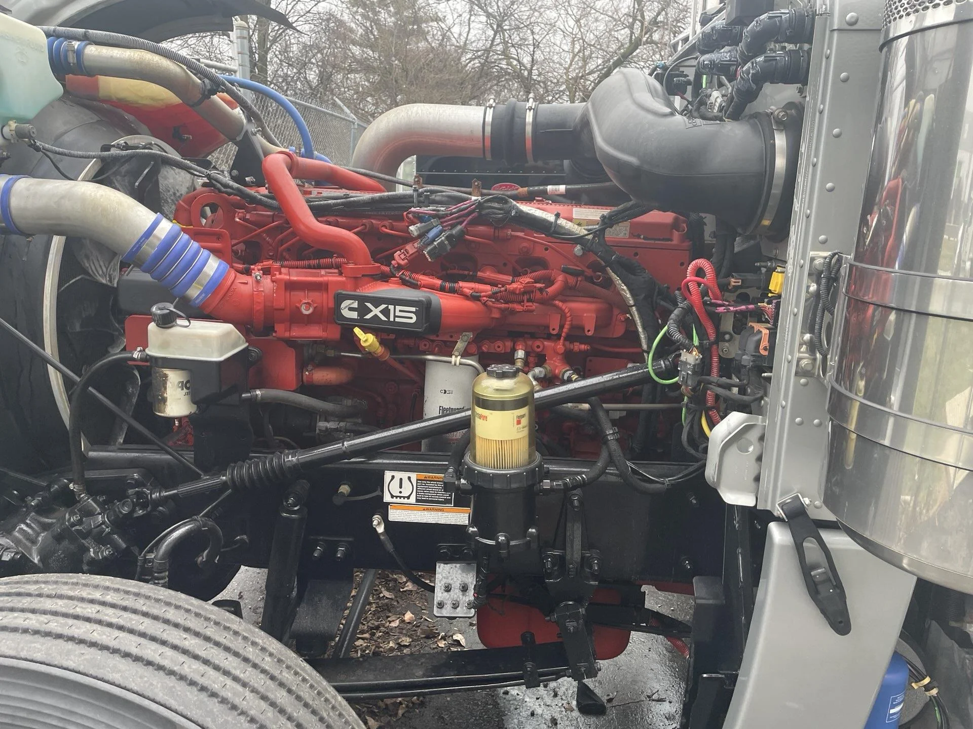 2023 Peterbilt 389 - image 7