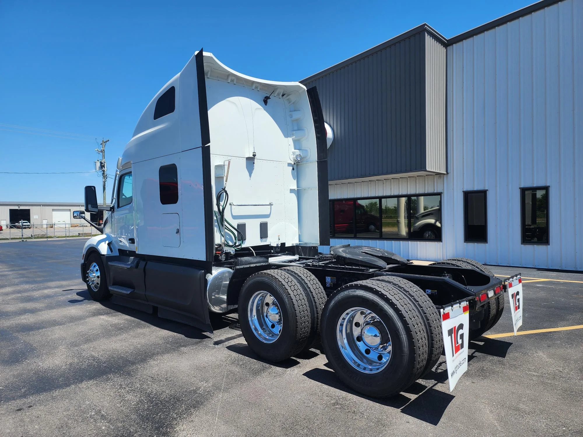 2021 Peterbilt 579 in Sikeston, MO — photo 3