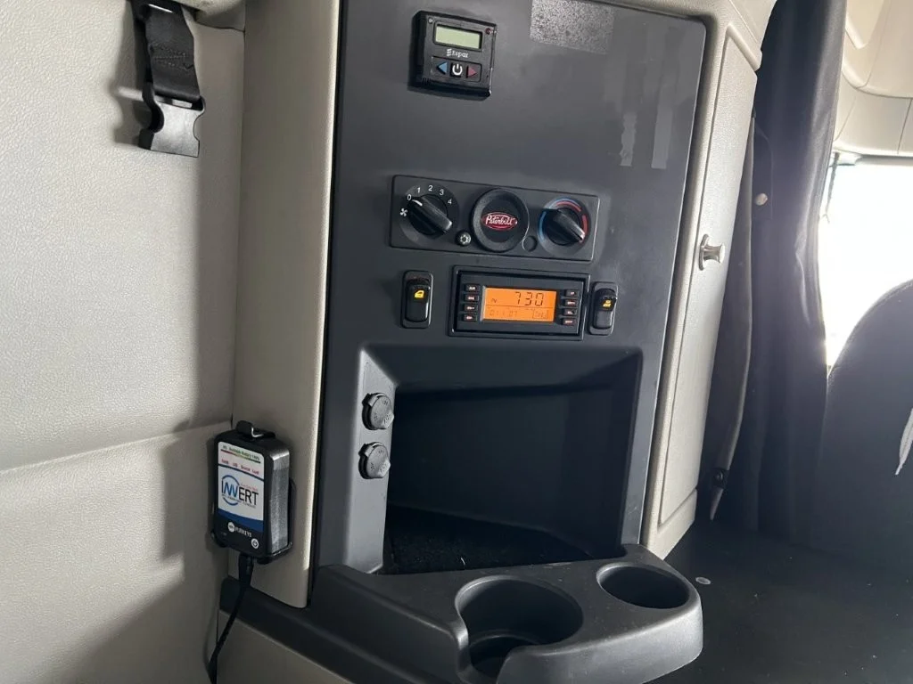 2021 Peterbilt 579 - image 14