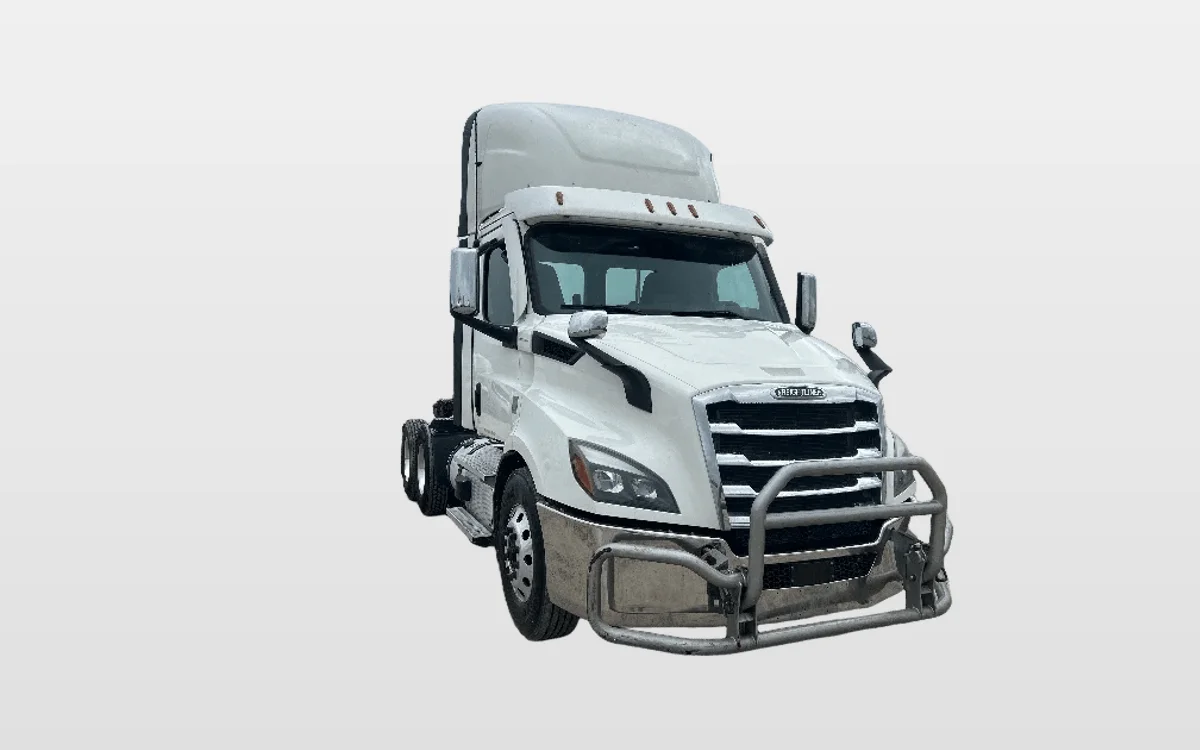 2021 Freightliner - image 1