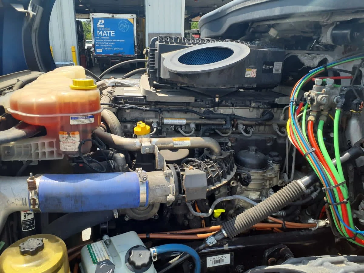 2020 Freightliner Cascadia in Indianapolis, IN — photo 9