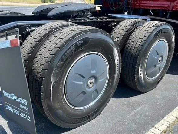 2022 FREIGHTLINER Cascadia 126 - image 13