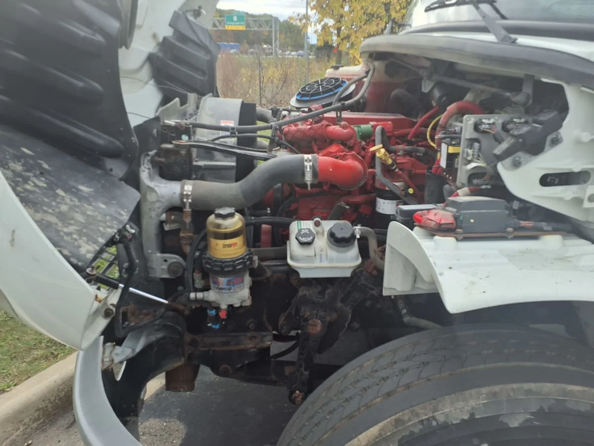 2015 Freightliner M2 106 - image 13