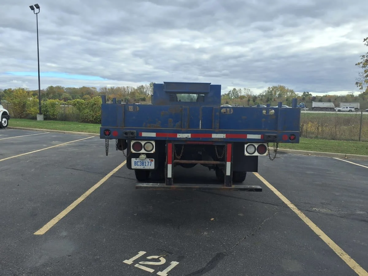 2015 Freightliner M2 106 in Taylor, MI — photo 5