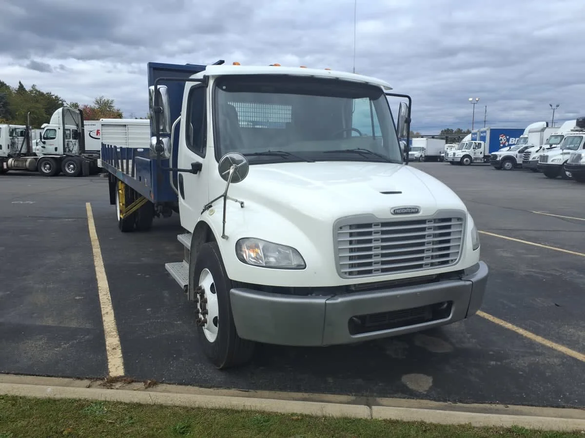 2015 Freightliner M2 106 in Taylor, MI