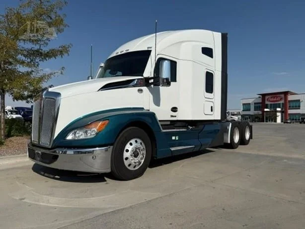 2024 Kenworth T680