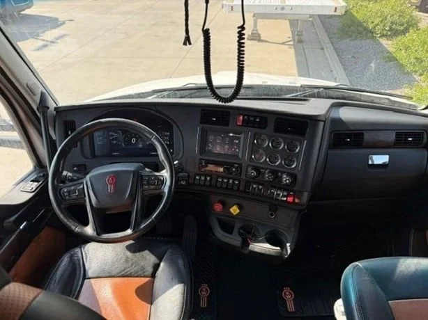 2024 Kenworth T680 in Salt Lake City, UT — photo 14