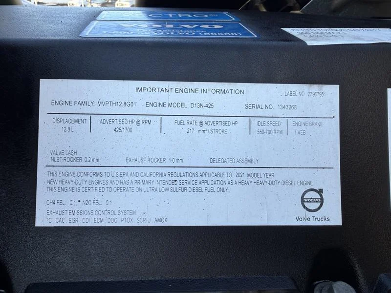 2022 Volvo VNL 760 - image 24