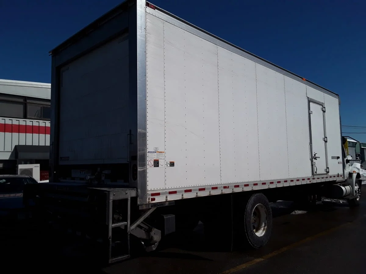 2019 International MV - image 4