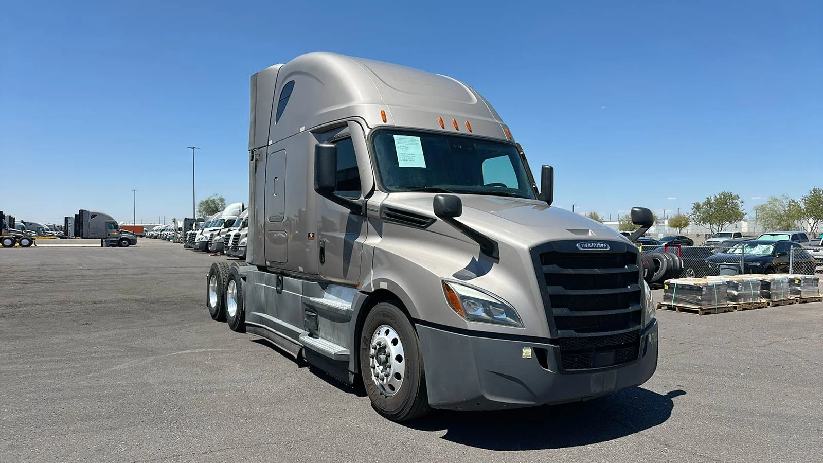 2023 Freightliner Cascadia
