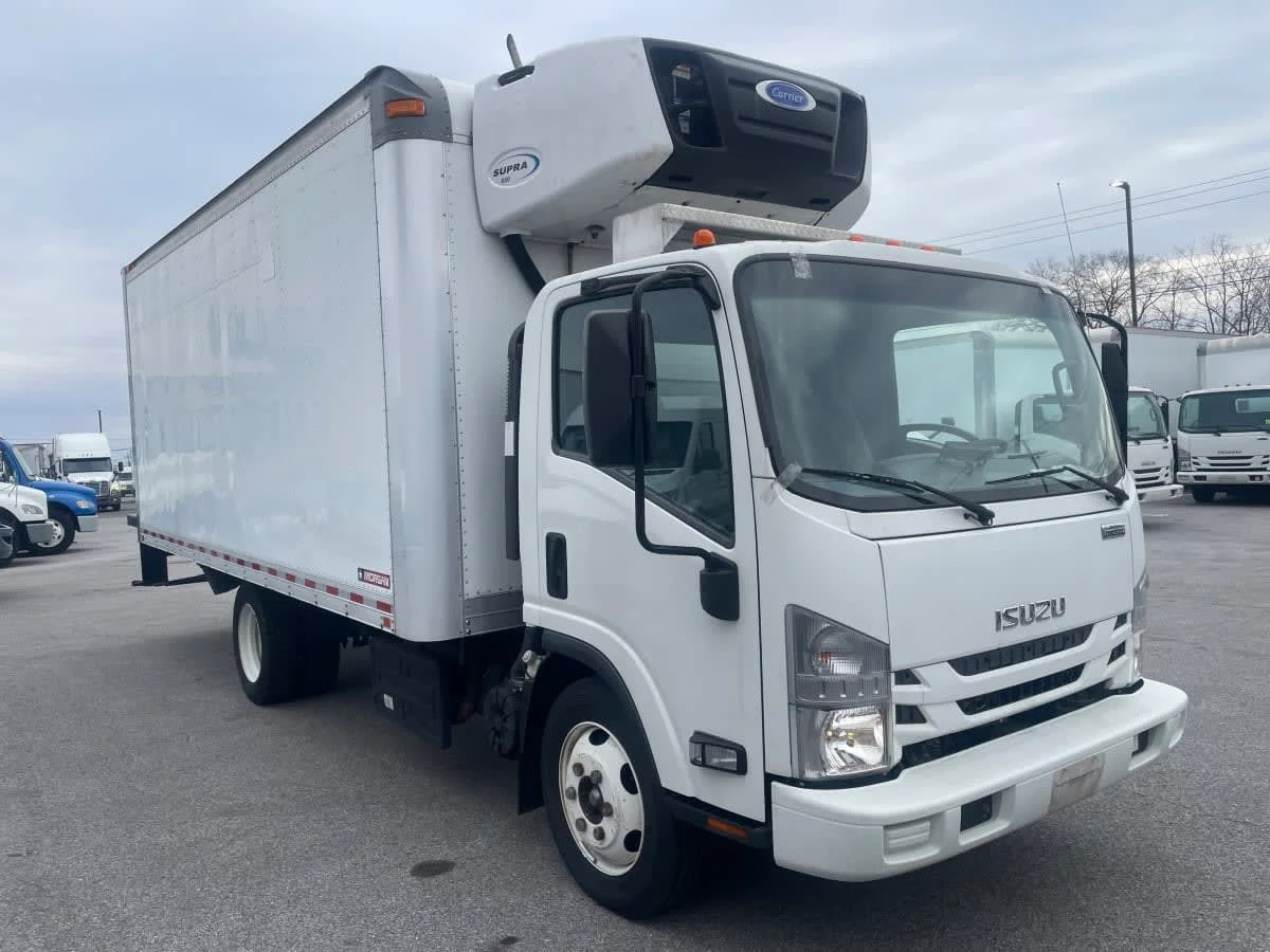 2020 Isuzu NQR in Beltsville, MD — photo 3